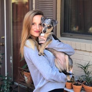 Meet your Posher, Emily